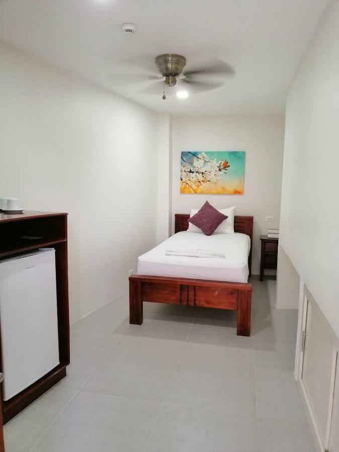 Nirvana Resort Puerto Galera Kültér fotó