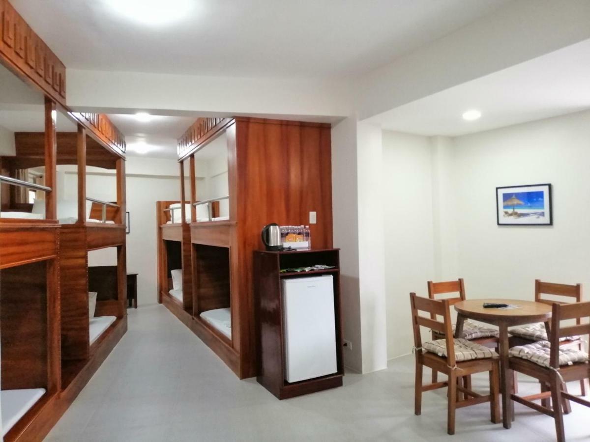 Nirvana Resort Puerto Galera Kültér fotó