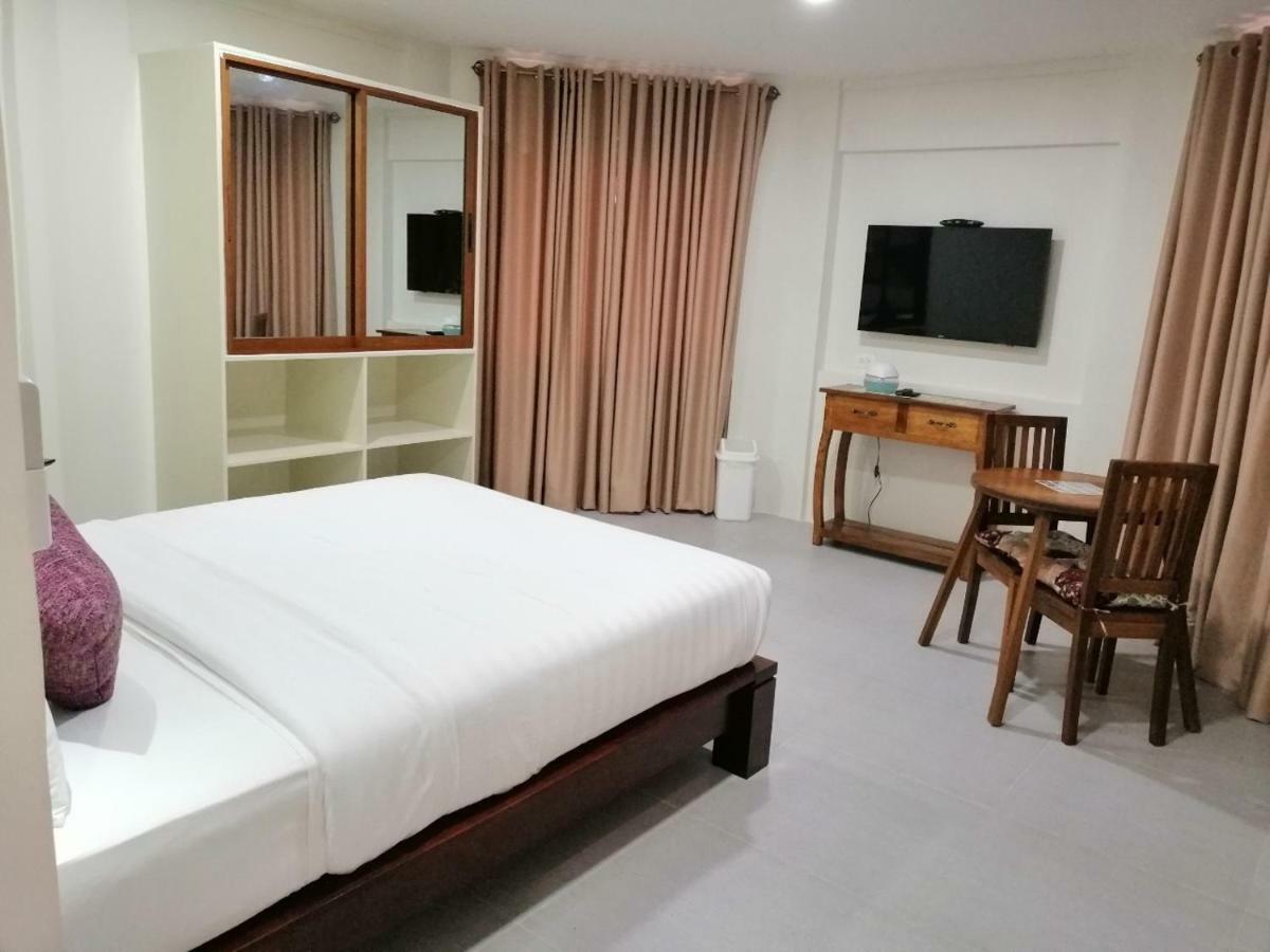 Nirvana Resort Puerto Galera Kültér fotó