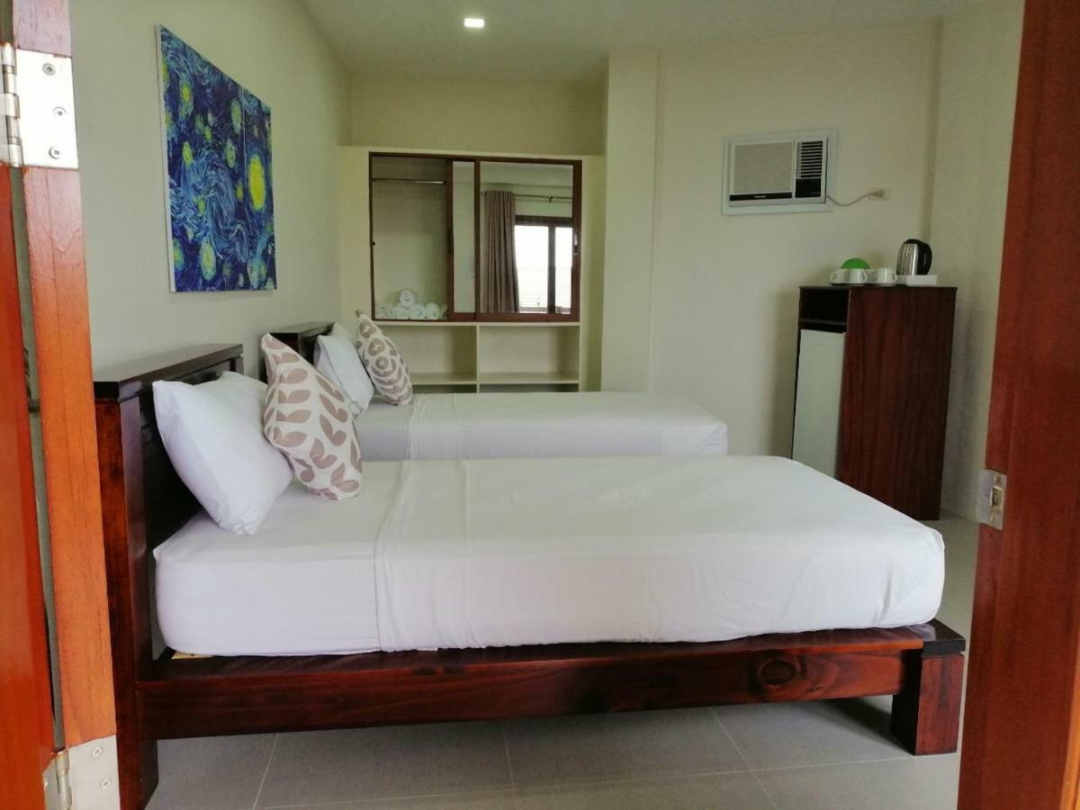 Nirvana Resort Puerto Galera Kültér fotó
